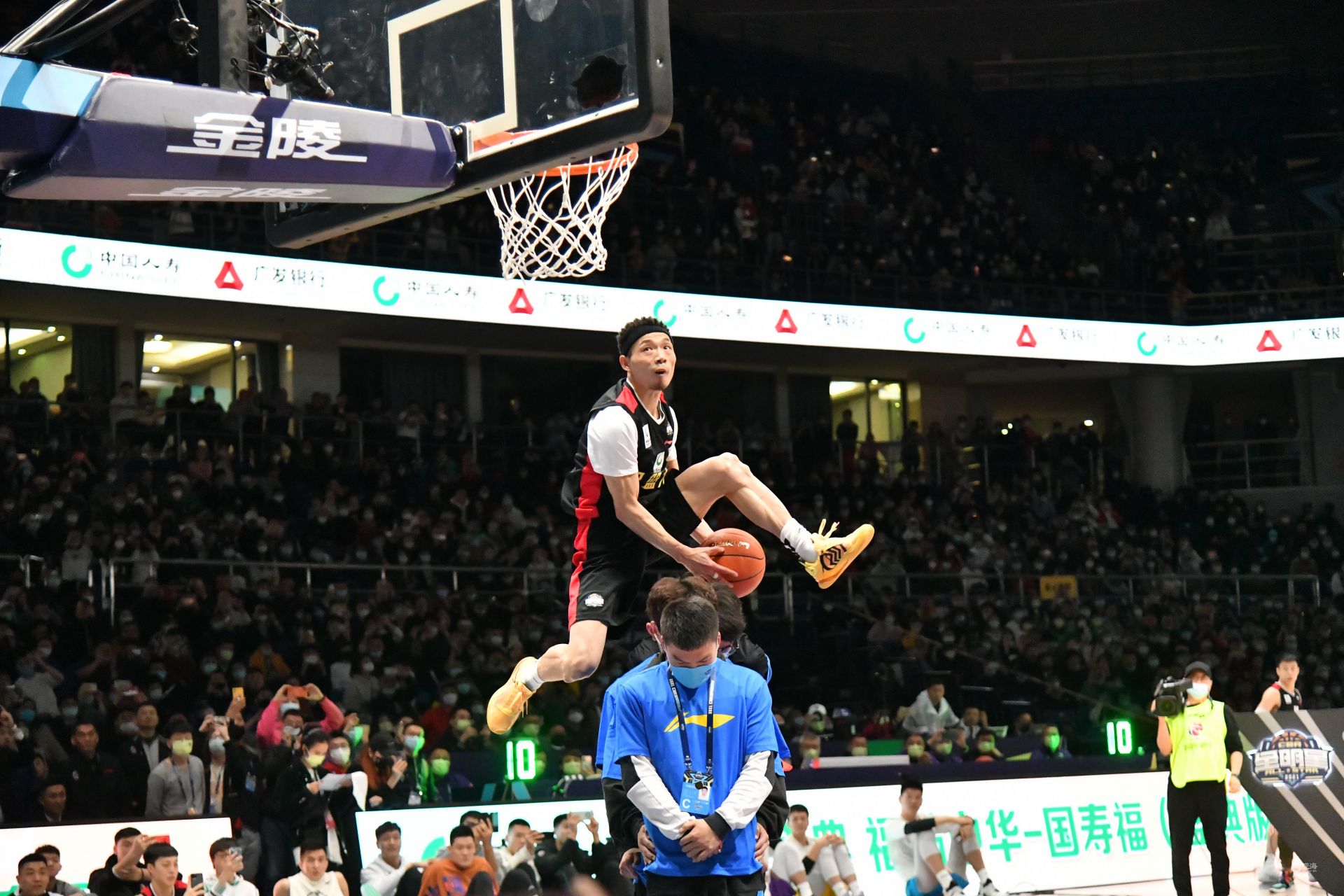 从测试期起 从测试期起